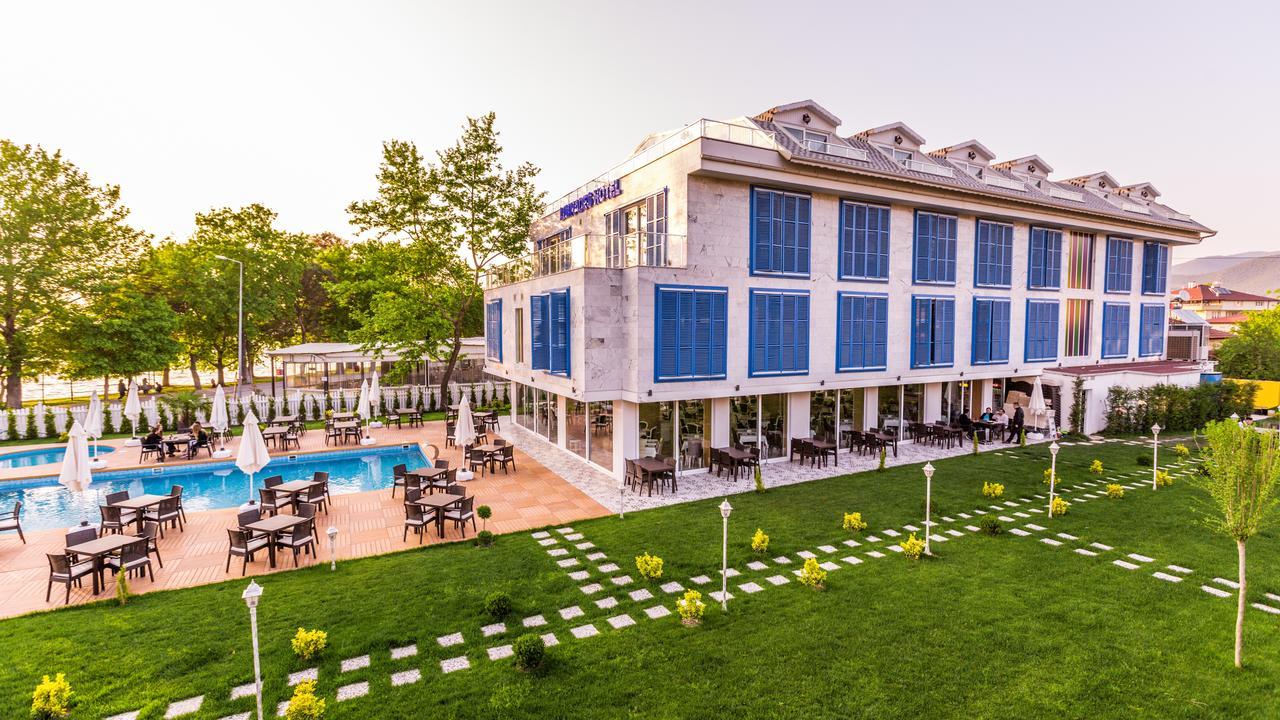 Limnades Hotel İznik Екстериор снимка
