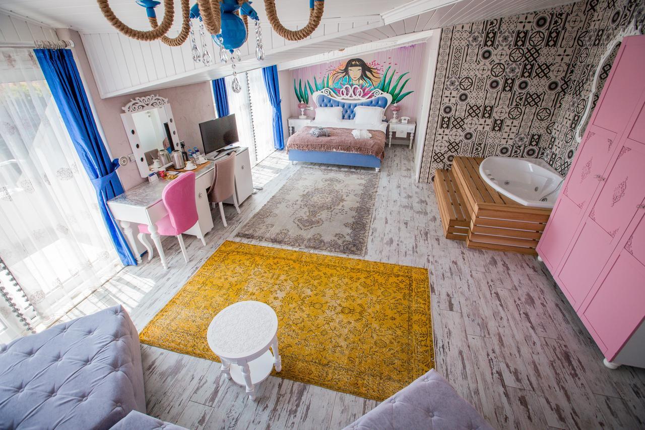 Limnades Hotel İznik Екстериор снимка