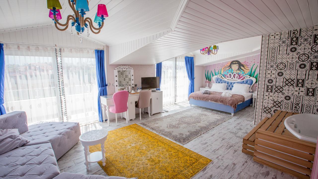Limnades Hotel İznik Екстериор снимка