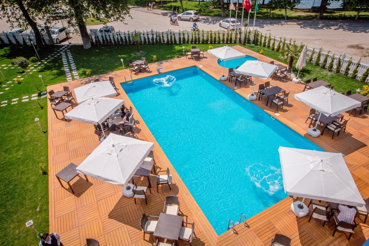 Limnades Hotel İznik Екстериор снимка